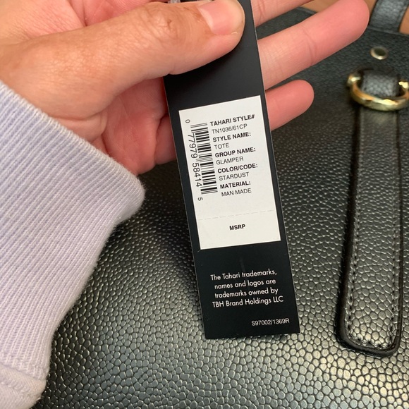 25% off of listed price. NWT Tahari Purse. Grey w/gold zipper & Snaps. Reposhed - Picture 4 of 11